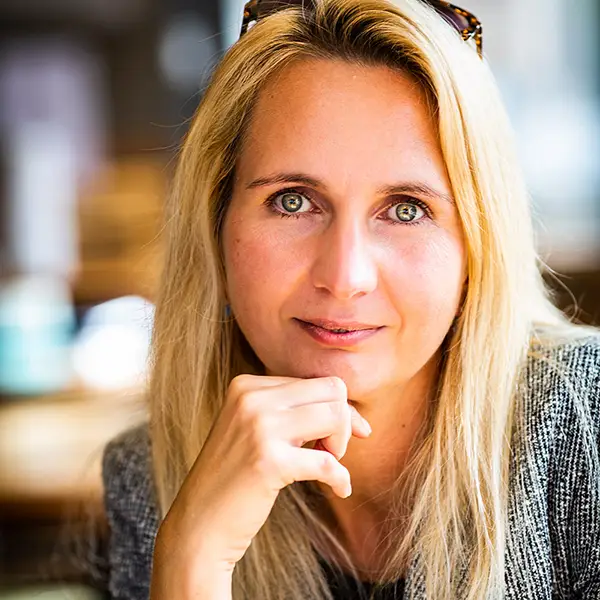 headshots-london-agness-actress